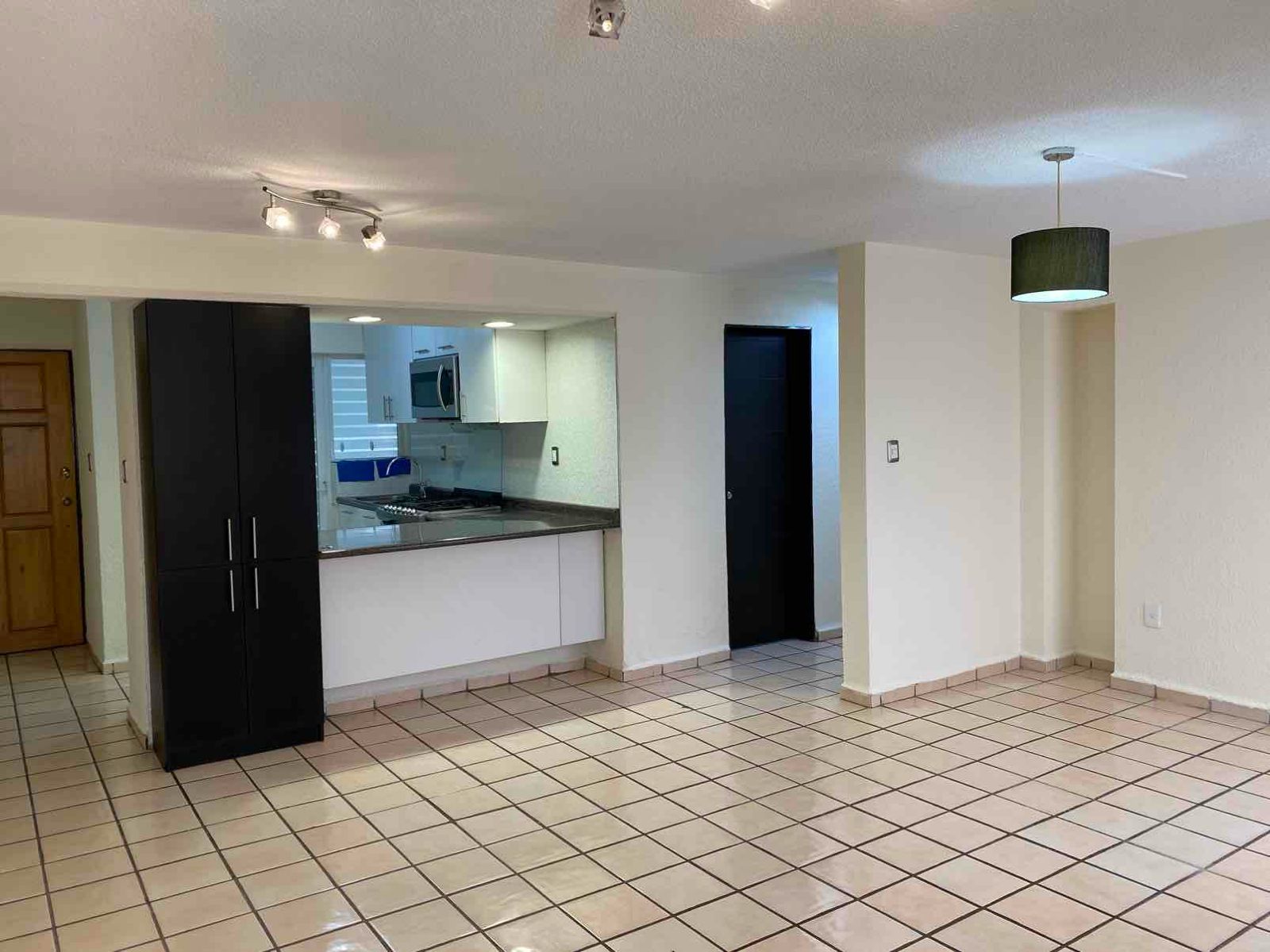 DEPARTAMENTO EN VENTA REMODELADO  EN EL ROSARIO LEÓN GTO